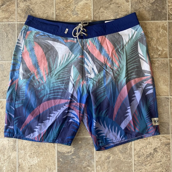 Vans Other - Vans Tropical Boardshorts